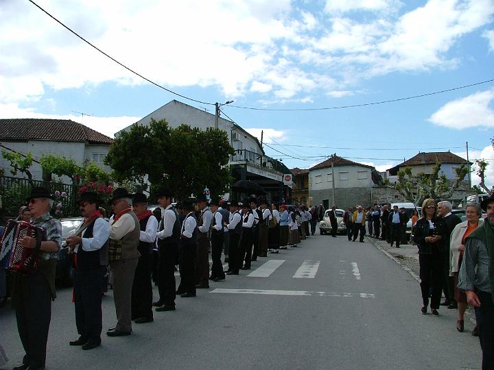 Segundo Festival de Folclore em_SANTA VALHA 2003.JPG